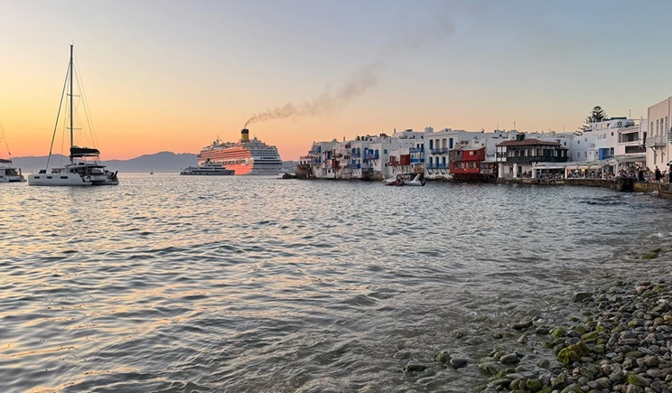Μύκονος: Πόσα κρουαζιερόπλοια καταπλέουν καθημερινά - Που πάνε τα έσοδα από την επιβολή του τέλους αποβίβασης