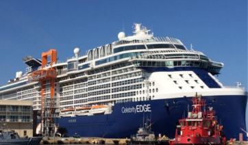 Στο λιμάνι του Πειραιά το «Celebrity Edge» με 2.500 επιβάτες