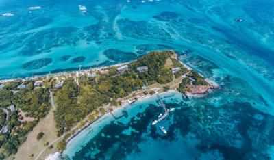 Condé Nast Traveller: Τα καλύτερα νησιά στον κόσμο για το 2026 – Ποιο νησί των Κυκλάδων είναι ανάμεσά τους