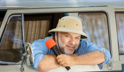 The Roadshow: Ο Γρηγόρης Αρναούτογλου ταξιδεύει στη Μύκονο (trailer)