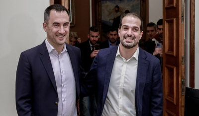 Στα δύο η Νέα Αριστερά: Μπρα ντε φερ Χαρίτση-Σακελλαρίδη για το μέλλον του κόμματος