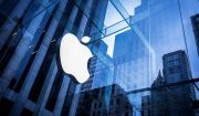 Η Apple δίνει 100 εκατομμύρια δολάρια για την καταπολέμηση των φυλετικών ανισοτήτων