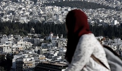 Στο τραπέζι η απαγόρευση της μπούρκας στην Ελλάδα: Τα μέτρα που εξετάζει το υπουργείο Μετανάστευσης και τι ισχύει στην Ευρώπη