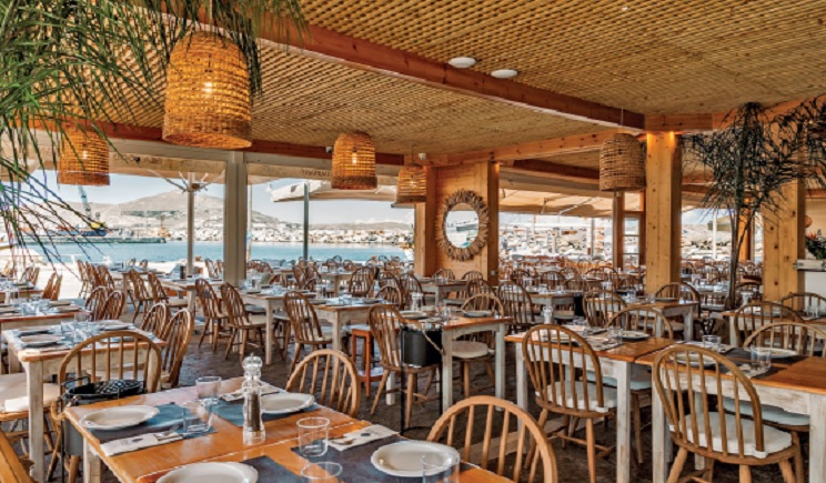 Πάρος: Θαλασσινές τοπικές και μεσογειακές γεύσεις σε ρομαντικό σκηνικό με μαγευτική θέα