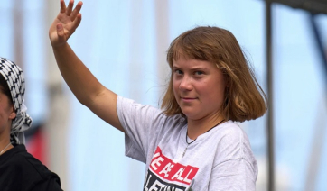 Η Γκρέτα Τούνμπεργκ έρχεται στην Ελλάδα μαζί με τους 27 Έλληνες που συνελήφθησαν στο Ισραήλ