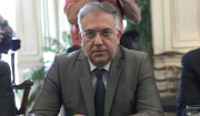 Εκτάκτως στο νοσοκομείο ο Θεοδωρικάκος λόγω έντονων πόνων