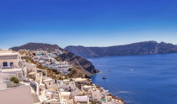 Αεροδιακομιδή ασθενή από τη Σαντορίνη