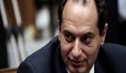 O Σπίρτζης επισκέφθηκε τον Χαρδαλιά στο νοσοκομείο -Του μετέφερε τις ευχές του Τσίπρα