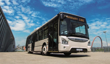 Δημοτικό Θέατρο Πειραιά: Διοργανώνει ποιητικές διαδρομές στα μέσα μεταφοράς της πόλης