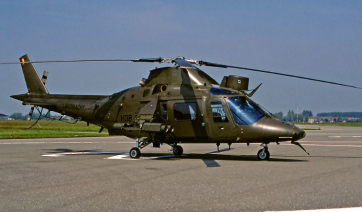 Μεταφορά 7 ασθενών, το τελευταίο 3ήμερο, από νησιά του Αιγαίου με πτητικά μέσα της Πολεμικής Αεροπορίας - Ένας από την Πάρο