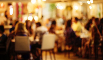 Σφραγίζονται 38 καταστήματα στην Αθήνα για υπέρβαση κοινόχρηστου χώρου – «Όπου υπάρχουν παράνομα τραπεζοκαθίσματα θα μπαίνει λουκέτο»