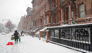 Νέα Υόρκη στα «λευκά» μετά τη χιονοθύελλα – Εντυπωσιακές εικόνες
