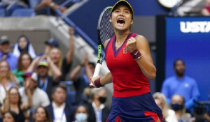 US Open: Θρίαμβος της 18χρονης Ραντουκάνου – Κατέκτησε τον τίτλο χωρίς να χάσει σετ!