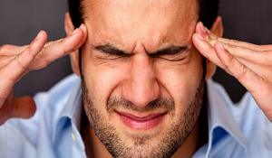 Έχετε πονοκέφαλο όταν ξυπνάτε; Αυτές είναι οι πιθανές αιτίες