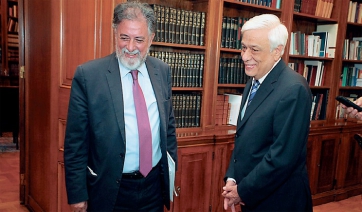 Με... «υπαρξιακό πρόβλημα» απειλείται η Ελλάδα, σε περίπτωση ρήξης με τους δανειστές