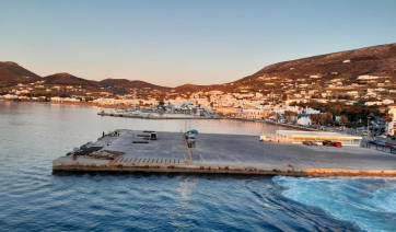 Πάρος: Μεγαλύτερη η φετινή κίνηση στο λιμάνι του νησιού το Φεβρουάριο συγκριτικά με πέρσι