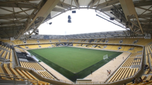 Διπλό τίτλου η ΑΕΚ στο Φάληρο και στο +5 από τον Ολυμπιακό, αλλά και τον ΠΑΟΚ που έμεινε στο 0-0 με τον Παναθηναϊκό