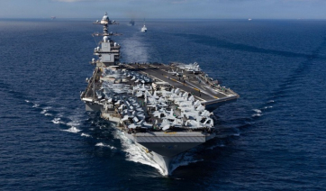Οι ΗΠΑ αναπτύσσουν αεροπλανοφόρο τροφοδοτώντας τους φόβους πως θα ξεσπάσει πόλεμος με τη Βενεζουέλα (Βίντεο)