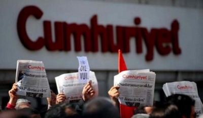 Συνελήφθη ο πρόεδρος του ΔΣ της εφημερίδας Cumhuriyet