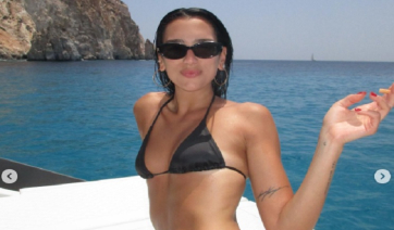 Ξετρελαμένοι με τη Σίφνο Dua Lipa και Romain Gavras! – Μαζί ερωτευμένοι στο νησί…