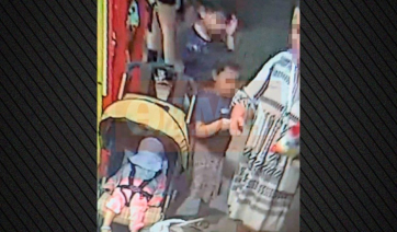 Παλαιό Φάληρο: Εντοπίστηκε η γυναίκα με το καροτσάκι που έψαχνε η ΕΛΑΣ για το νεκρό κοριτσάκι (βίντεο)