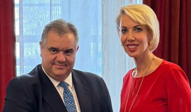 Με τη σφραγίδα της Κατερίνας Μονογυιού και του Δήμου Μυκόνου: 17,5 εκ. ευρώ για έργα πνοής στο νησί