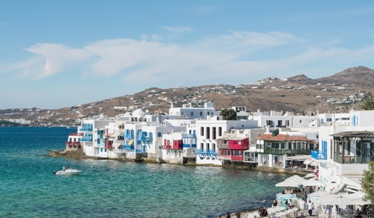 Σύλληψη αλλοδαπού για παραβάσεις Κ.Ο.Κ. στη Μύκονο