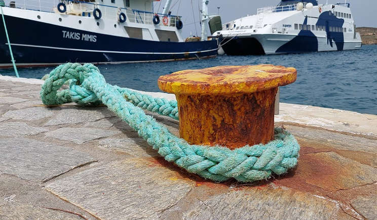 Απαγορευτικό απόπλου σε Πειραιά και Ραφήνα λόγω των ισχυρών ανέμων - Τροποποιήσεις δρομολογίων (Βίντεο)