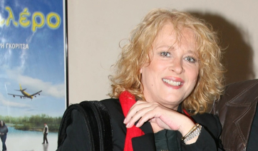 Νόρα Βαλσάμη: Η ζωή της στη Σύρο και η μάχη για επιβίωση