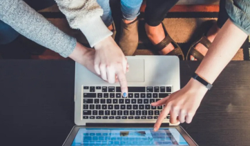 Youth Pass: Τουλάχιστον 24.000 οι αιτήσεις από τις πρώτες ώρες λειτουργίας του