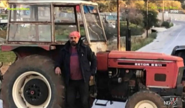 Αμοργός: Ο Δον Κιχώτης των αγροτών έστησε μόνος του μπλόκο (βίντεο)
