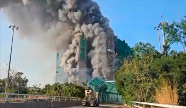 Χονγκ Κονγκ: Ανέβηκαν στους 159 οι νεκροί από τη φωτιά στους ουρανοξύστες, άλλες έξι συλλήψεις