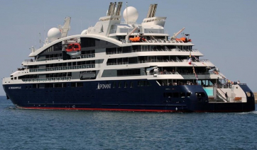 Πάρος: Το εντυπωσιακό κρουαζιερόπλοιο – mega yacht «Le Bougainville» στα νερά της Πάρου!