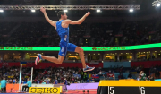 Μίλτος Τεντόγλου: Πήρε το χρυσό στο Παγκόσμιο πρωτάθλημα κλειστού στίβου με Πανελλήνιο ρεκόρ