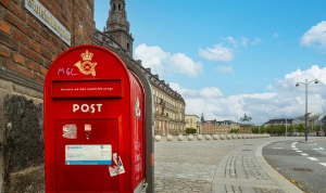 Η ταχυδρομική υπηρεσία της Δανίας ρίχνει «τίτλους τέλους» στην παράδοση επιστολών στα σπίτια μετά από 401 χρόνια