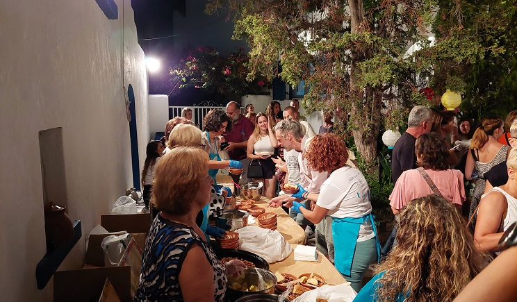 Πάρος: Ολοκληρώθηκαν με επιτυχία οι πλούσιες εκδηλώσεις της διήμερης «Γιορτής Ρεβιθιού» στον Πρόδρομο (Βίντεο)