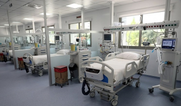 Λαμία: Βγήκε νικητής μετά από 154 μέρες σε ΜΕΘ, είχε κολλήσει κορονοϊό τον Ιανουάριο