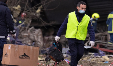 Σύγκρουση τρένων: Ανατριχιαστικά βίντεο λίγο μετά την μετωπική στα Τέμπη