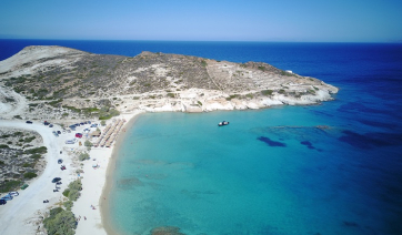 Tα Πράσσα Κιμώλου στις παραλίες που προτείνει το CONDE NAST TRAVELLER