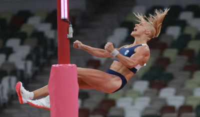 Ολυμπιακοί Αγώνες: Στον τελικό του επί κοντώ Κατερίνα Στεφανίδη και Νικόλ Κυριακοπούλου – Εκτός η Πόλακ