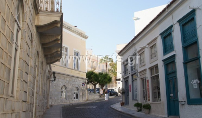Σύλληψη (2) ημεδαπών για κλοπή στη Σύρο