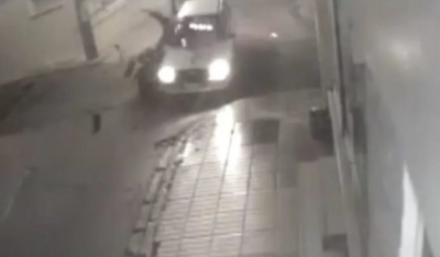 Χανιά: Ντελιβεράς «καρφώθηκε» σε αυτοκίνητο - Γλίτωσε από θαύμα - Δείτε βίντεο