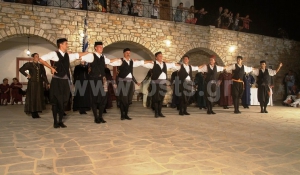 12η Μικρασιατική Συνάντηση Πάρου: Νοσταλγικές μικρασιάτικες αναμνήσεις, δρώμενα, χορός και τραγούδι στο Άσπρο Χωριό!