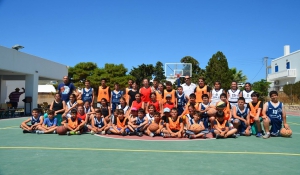 Με μια  εκδρομή στο νησί της Αντιπάρου έκλεισαν την χρόνια οι ακαδημίες καλαθοσφαίρισης  του συλλόγου μας