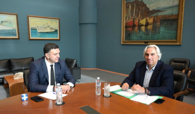 Συνάντηση του Δημάρχου Τήνου Π. Κροντηρά με τον Υπουργό Β. Κικίλια και μπαράζ κυβερνητικών επαφών για τα μεγάλα έργα του νησιού