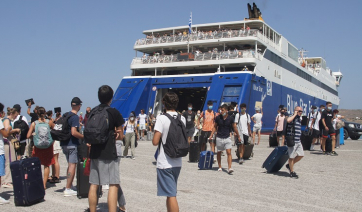Νέα μέτρα: Πώς θα ταξιδεύουν οι ανεμβολίαστοι πολίτες από 13 Σεπτεμβρίου