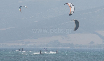 Συνελήφθη 30χρονος αλλοδαπός χειριστής αετοσανίδας (kitesurf)