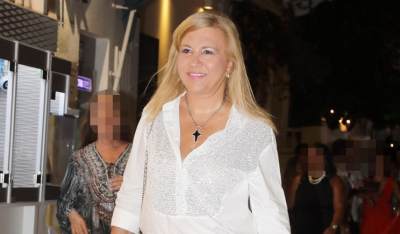 Δέσποινα Μοιραράκη: Solo στα σοκάκια της Μυκόνου