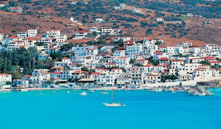 Θαλάσσια διακομιδή από το λιμάνι της Άνδρου