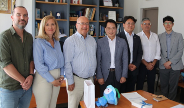 Συνάντηση συνεργασίας με αντιπροσωπεία της πόλης Yeosu Ν. Κορέας για τη συμμετοχή του Δήμου Θήρας στην Παγκόσμια Έκθεση Νησιών “Yeosu World Island Expo 2026”